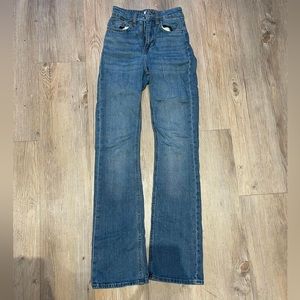 High waisted jeans